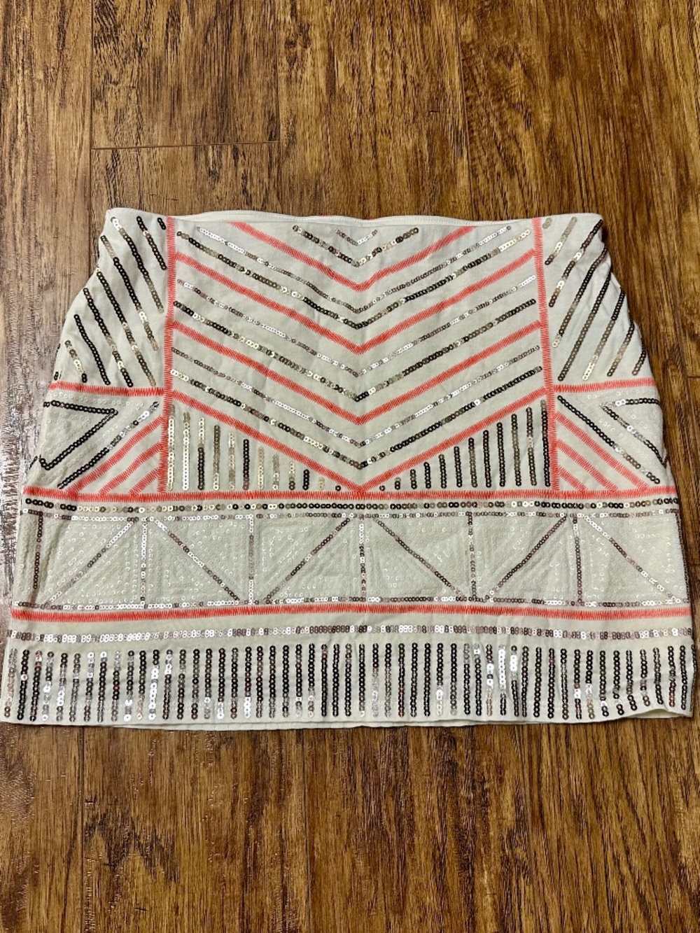 Express Women's Mini Skirt Ivory & Coral w/ Silver Sequence Size XS